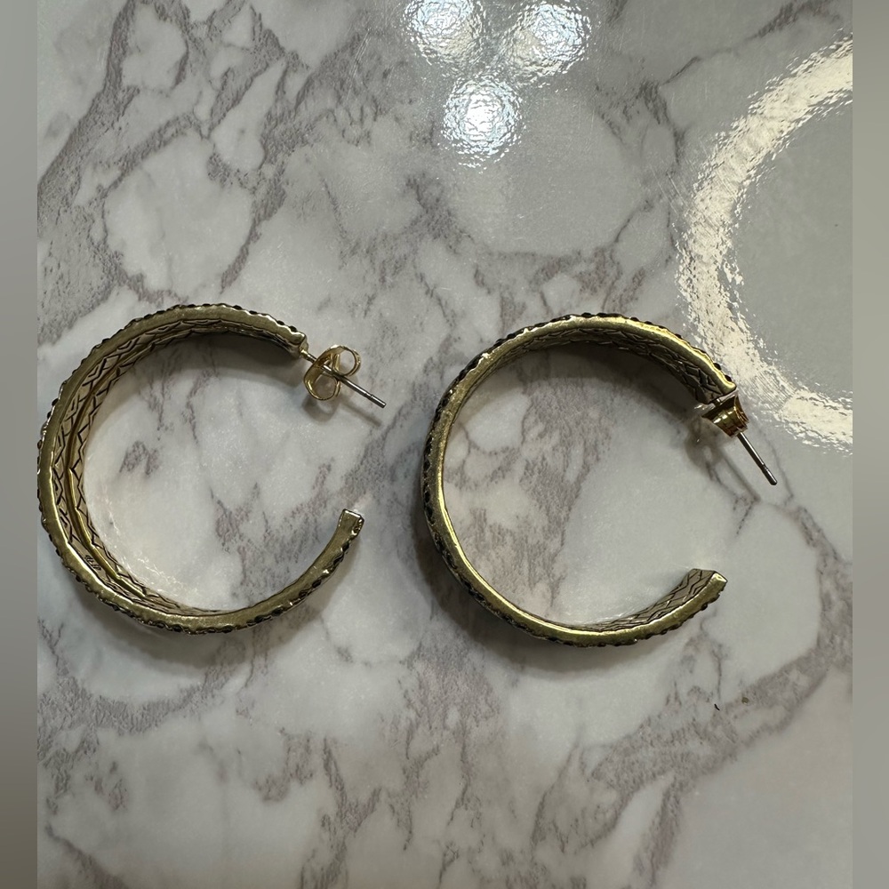 House of Harlow 1960 Textured Gold and BlackHoop Earrings